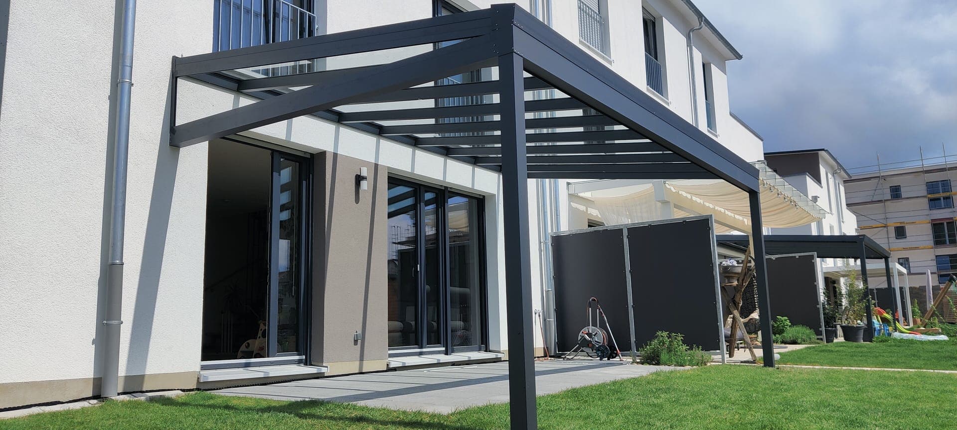 Neubau-Terrassendach